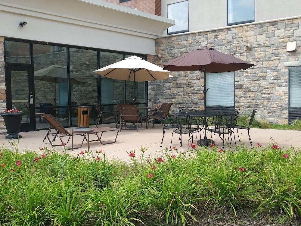 Hampton Inn & Suites Chicago Deer Park מראה חיצוני תמונה