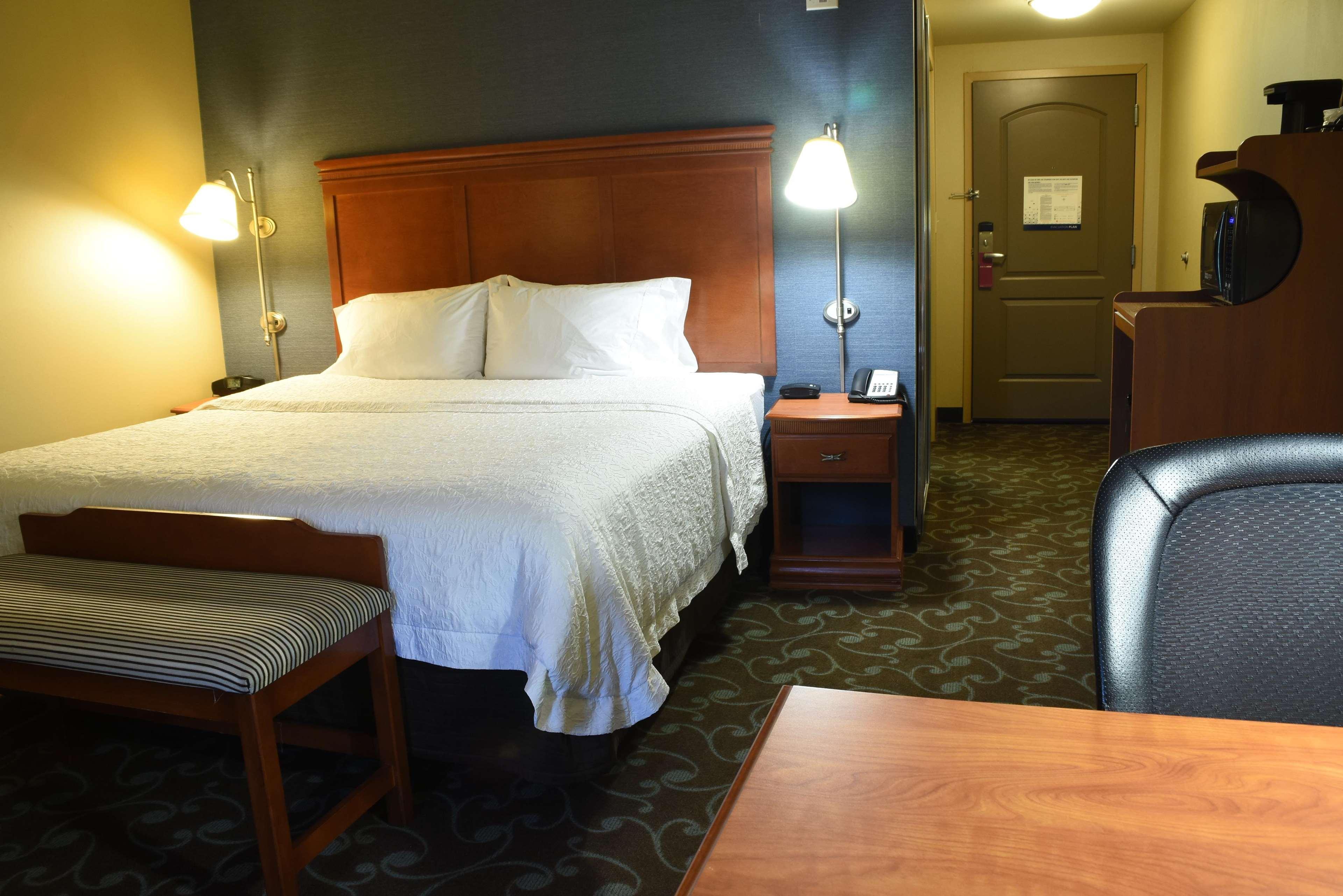 Hampton Inn & Suites Chicago Deer Park מראה חיצוני תמונה